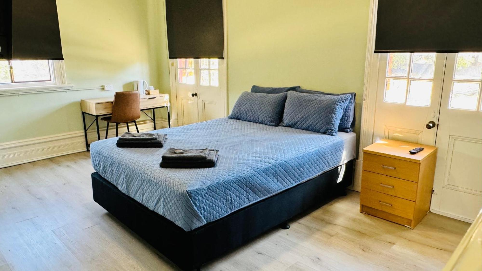 Exchange Hotel Greenbushes Экстерьер фото