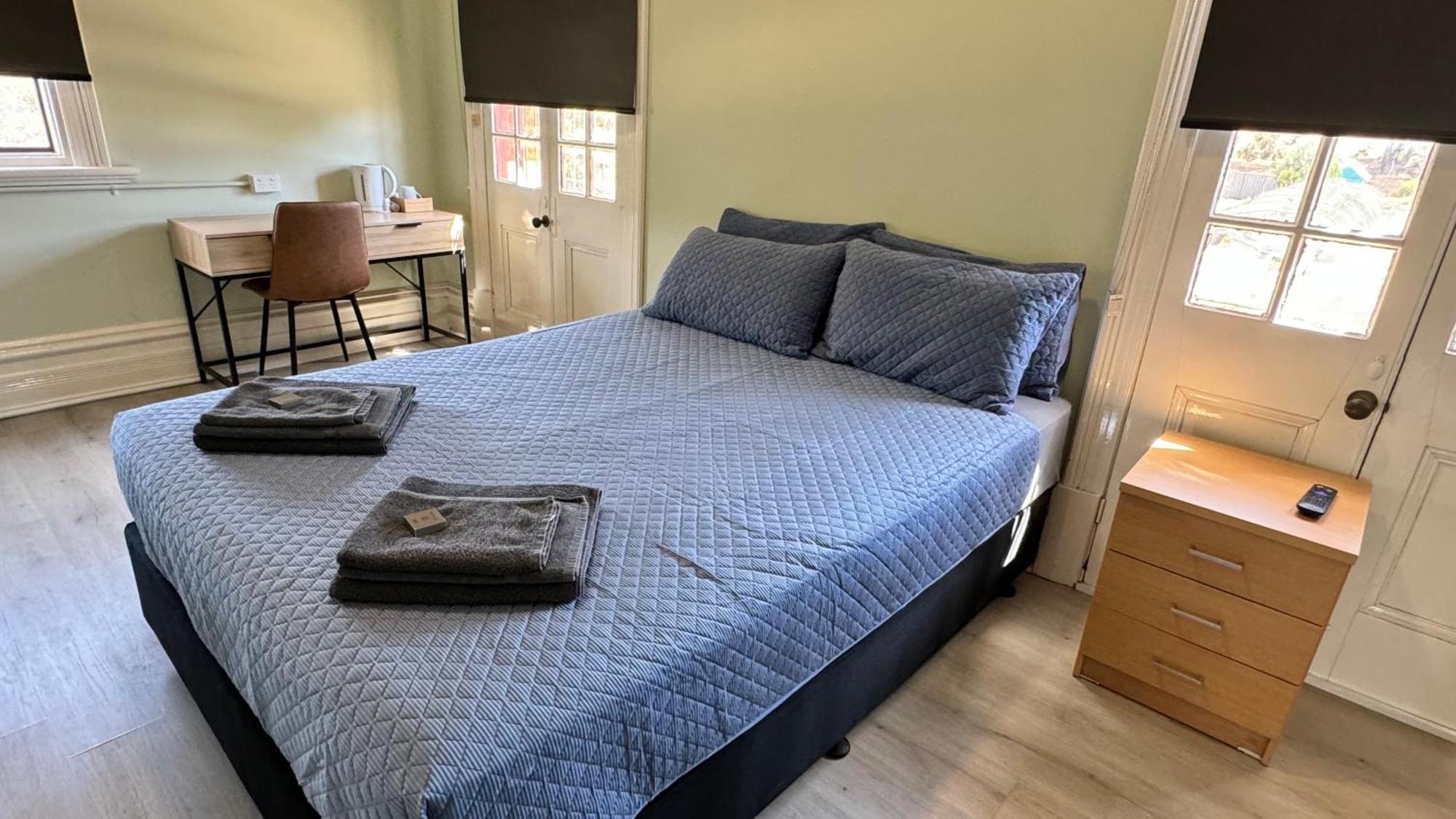 Exchange Hotel Greenbushes Экстерьер фото