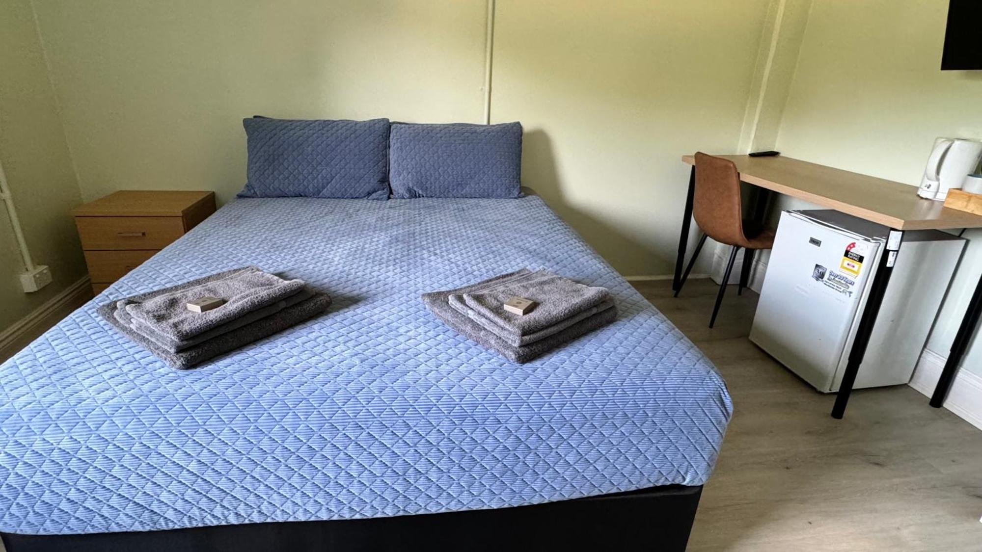 Exchange Hotel Greenbushes Экстерьер фото