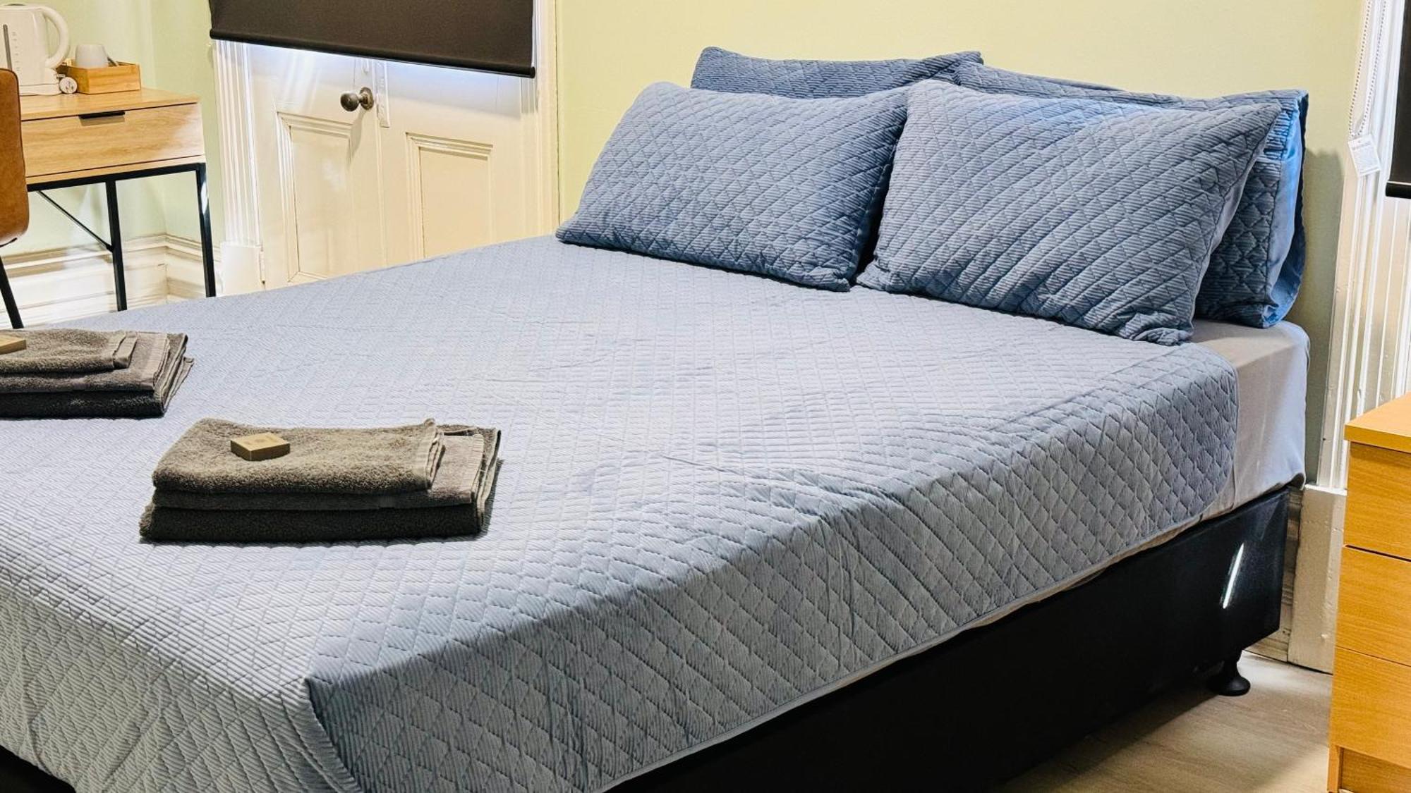 Exchange Hotel Greenbushes Экстерьер фото